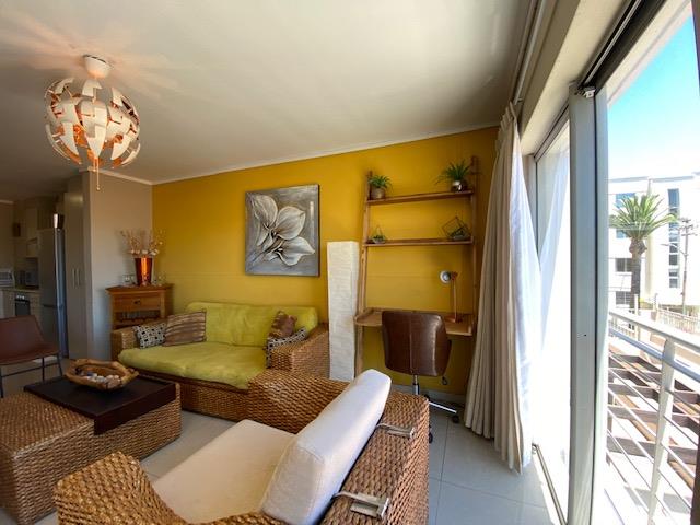 To Let 2 Bedroom Property for Rent in Sea Point Western Cape